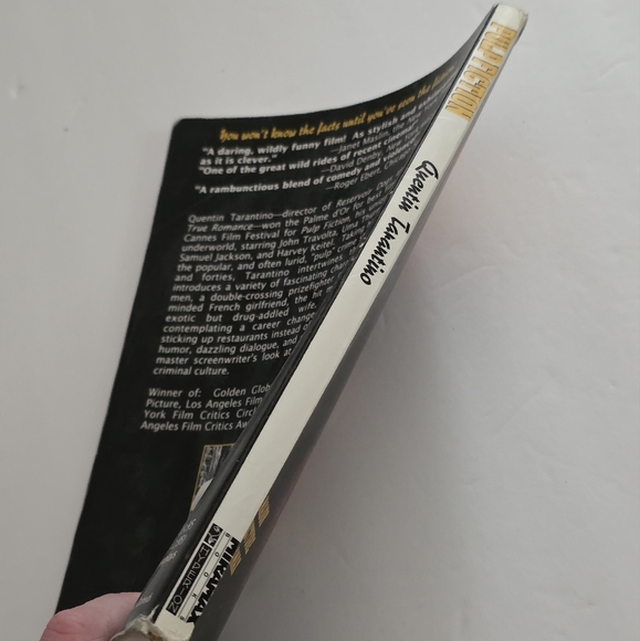 Vintage Pulp Fiction Quentin Tarantino Screenplay Script Book - Picture 4 of 6